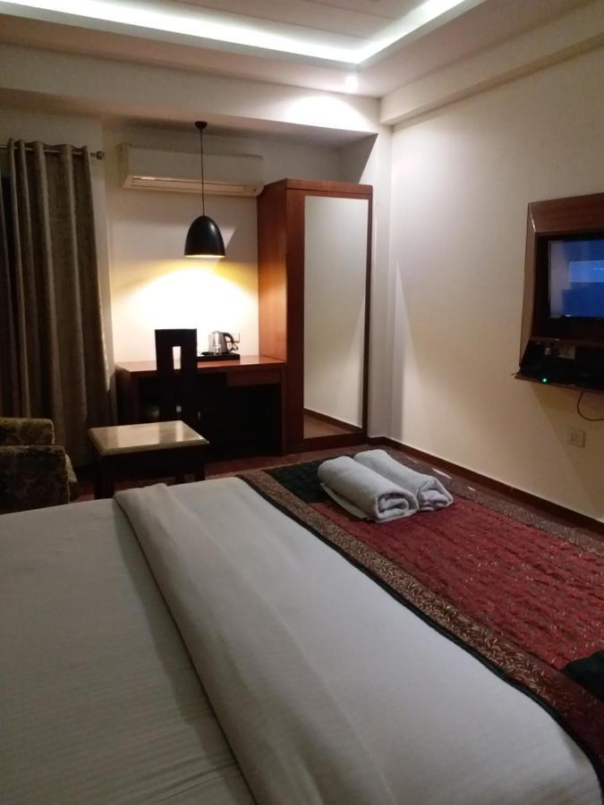 Hotel Lohias Delhi Airport New Delhi Exterior photo