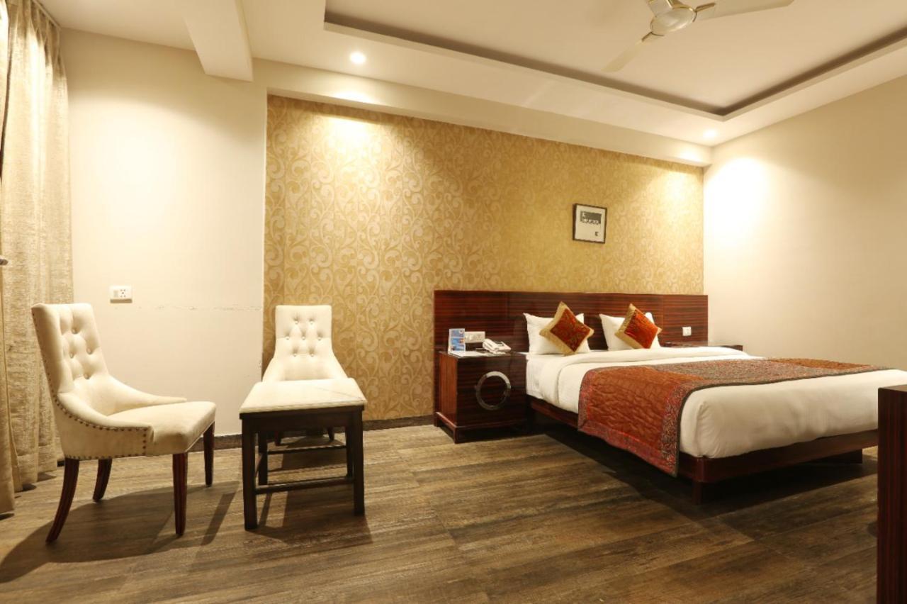Hotel Lohias Delhi Airport New Delhi Exterior photo