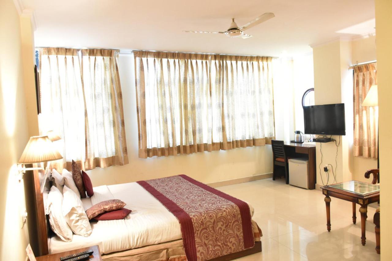 Hotel Lohias Delhi Airport New Delhi Exterior photo