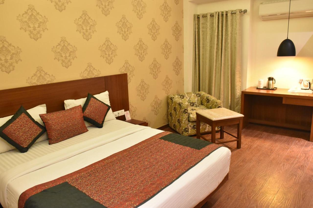 Hotel Lohias Delhi Airport New Delhi Exterior photo