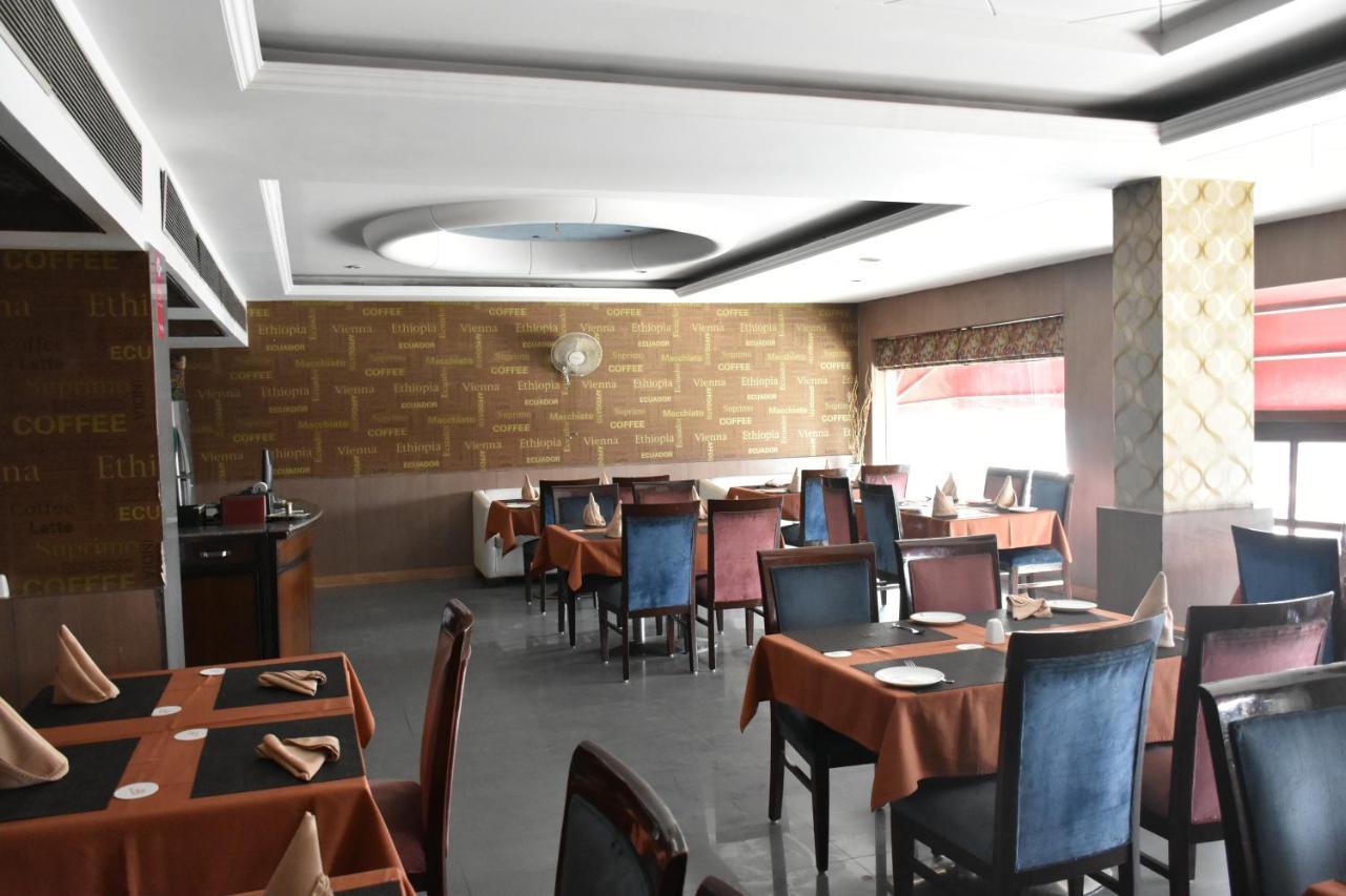 Hotel Lohias Delhi Airport New Delhi Exterior photo