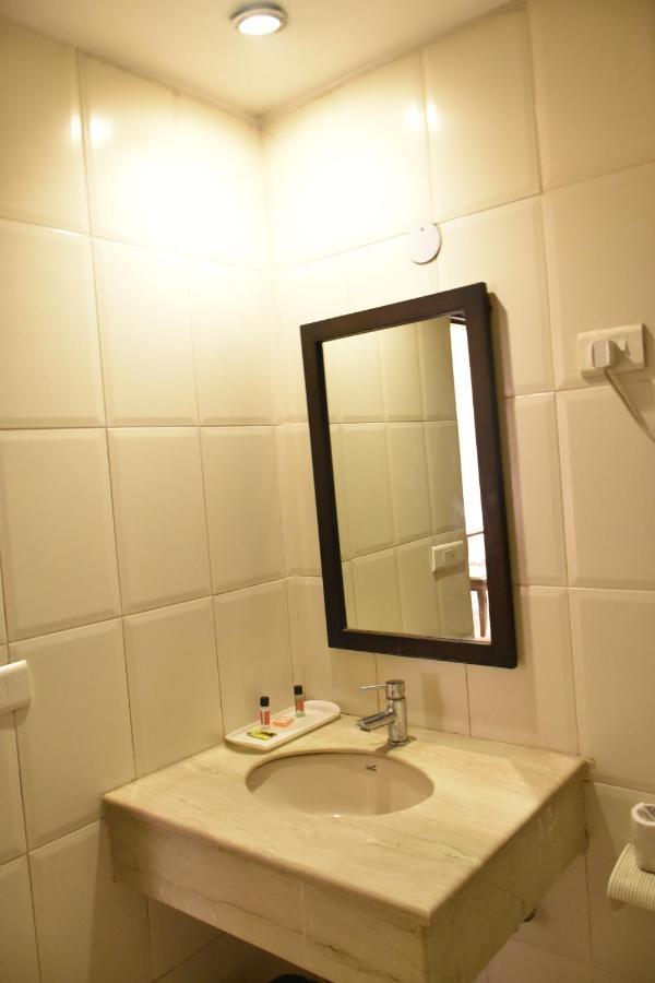 Hotel Lohias Delhi Airport New Delhi Exterior photo