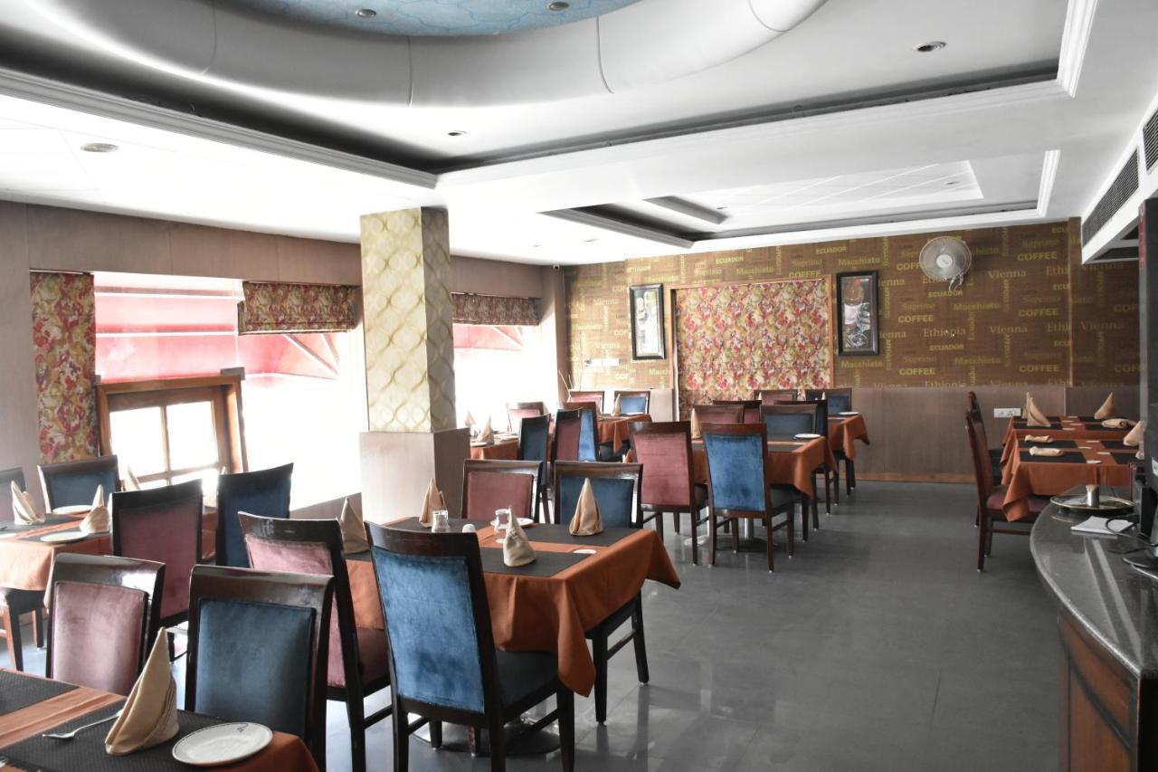 Hotel Lohias Delhi Airport New Delhi Exterior photo